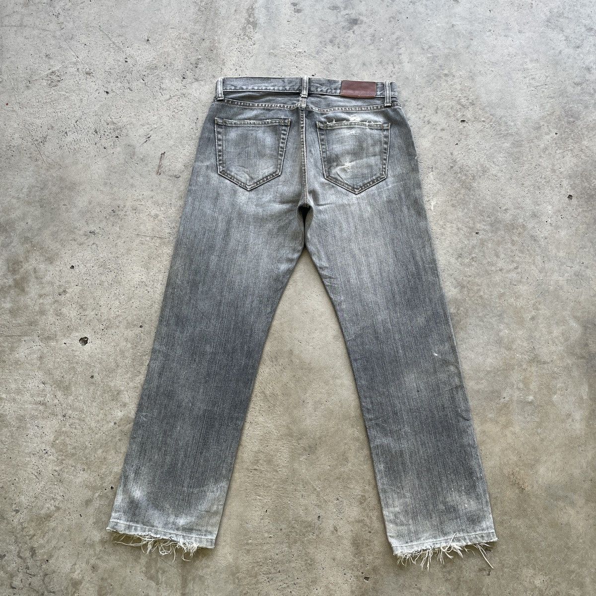 Japanese Brand W31 Vintage Japanese Faded Black Distressed Jeans Pants Size US 31 - 11 Thumbnail