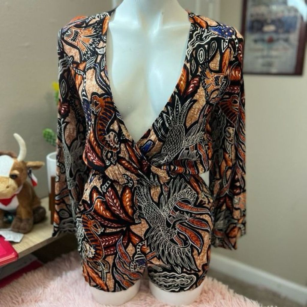 Other H&M Women’s Boho Floral Romper Bell Sleeve Tie Waist Size S Size 27" / US 4 / IT 40 - 1 Thumbnail