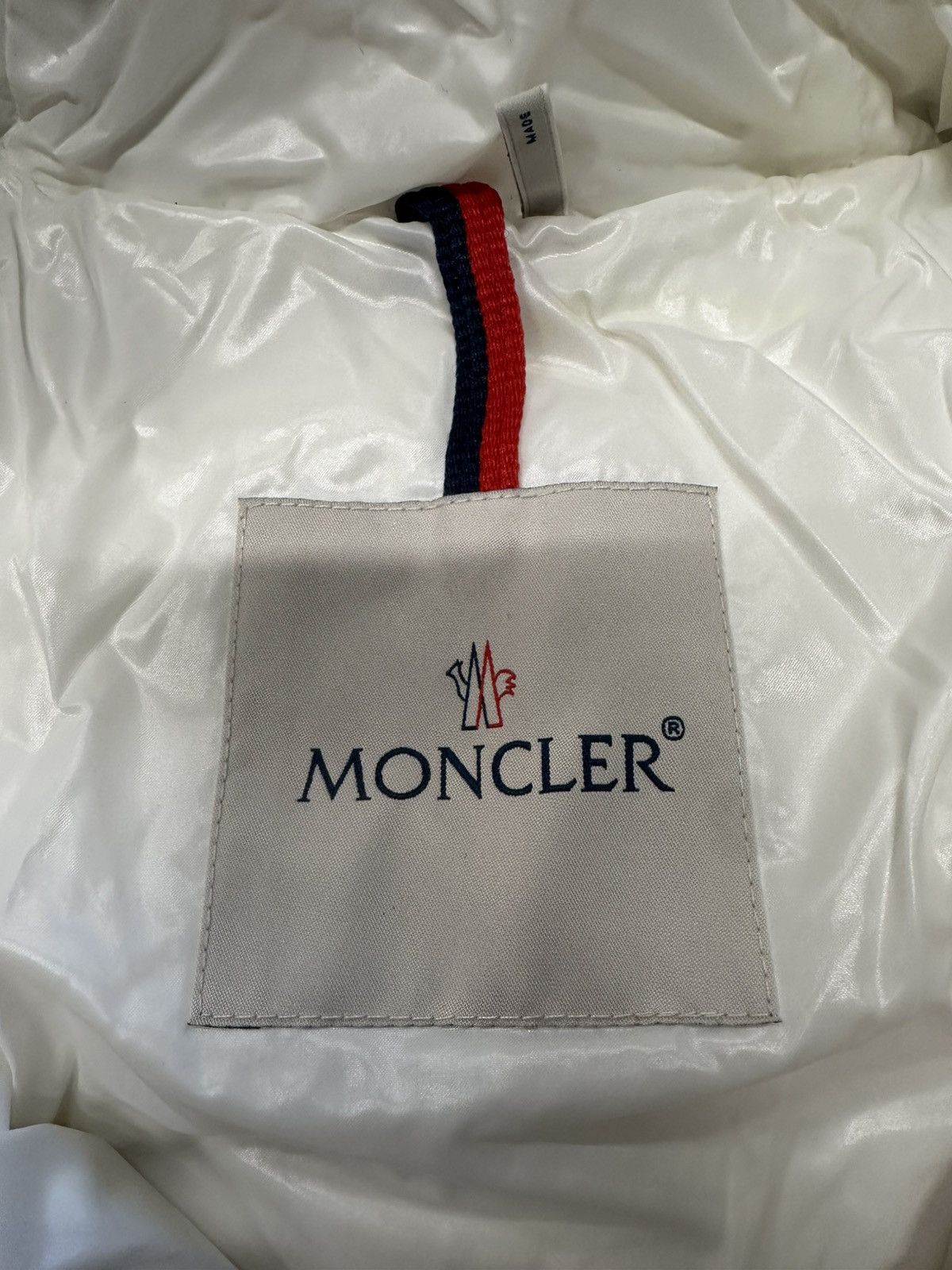 Moncler Moncler Dincer Short doen jacket off white Size US L / EU 52-54 / 3 - 4 Thumbnail