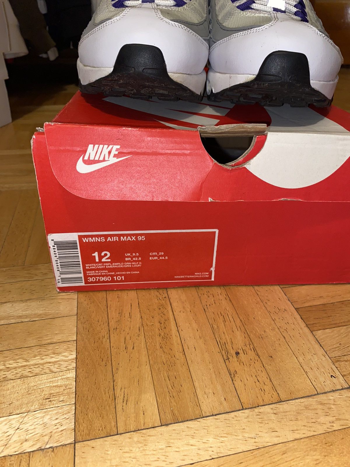 Nike Nike Air Max 95 WMNS Grape 2015 Size US 10.5 / EU 43-44 - 8 Thumbnail