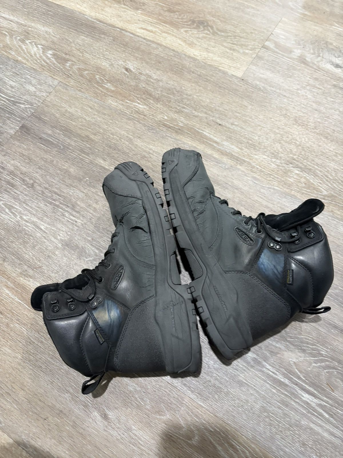 KEEN Keen Utility Work Boots Leather Waterproof Carbon Toe Size US 11 / EU 44 - 16 Thumbnail