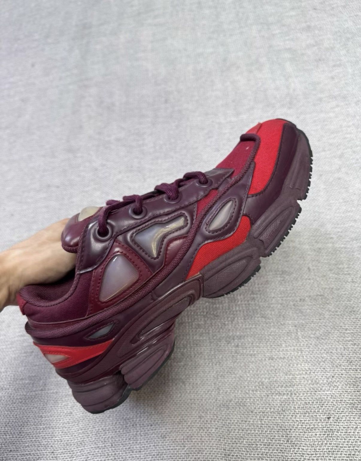 Adidas Adidas Raf Simons Ozweego Burgundy colorway K37 Size US 9.5 / EU 42-43 - 8 Thumbnail