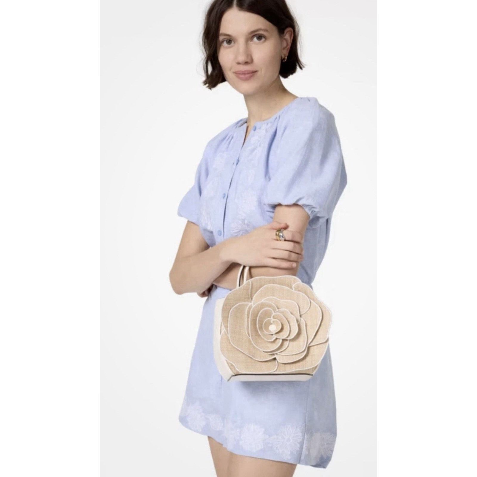 Kate Spade NWT KATE SPADE $449 FLORA ROSE STRAW CROSSBODY PURSE Size ONE SIZE - 2 Thumbnail