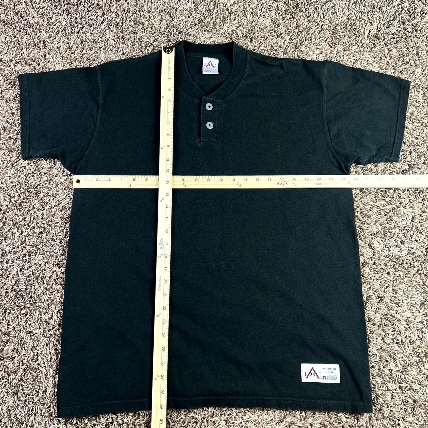 Russell Athletic VINTAGE Russell Athletic Henley T-shirt Men L Black 90s Logo Button Short Sleeve Shirt Size US L / EU 52-54 / 3 - 6 Thumbnail