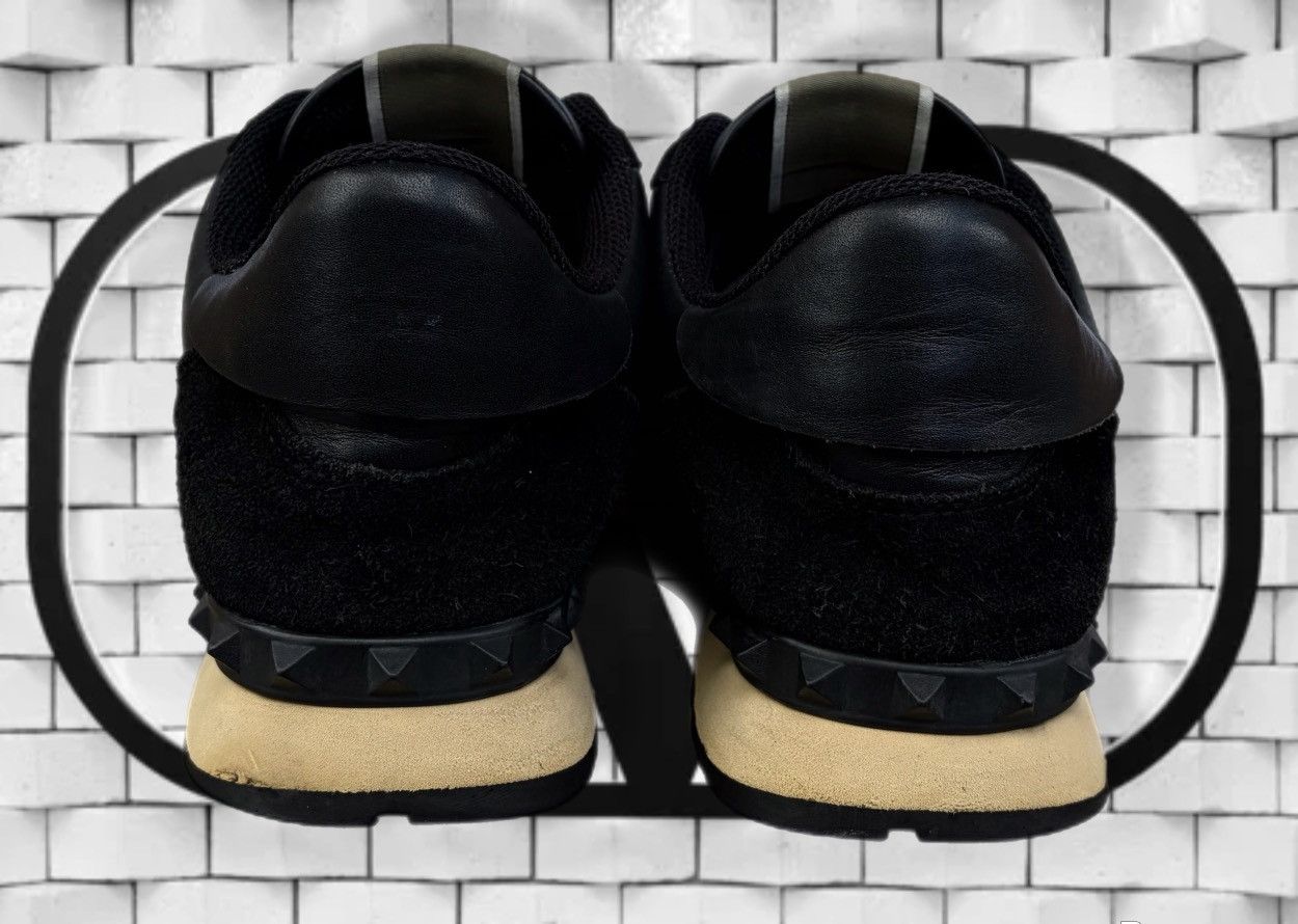 Valentino Valentino Garavani Rockstud Rockrunners Black Sneakers Size US 11 / EU 44 - 4 Thumbnail