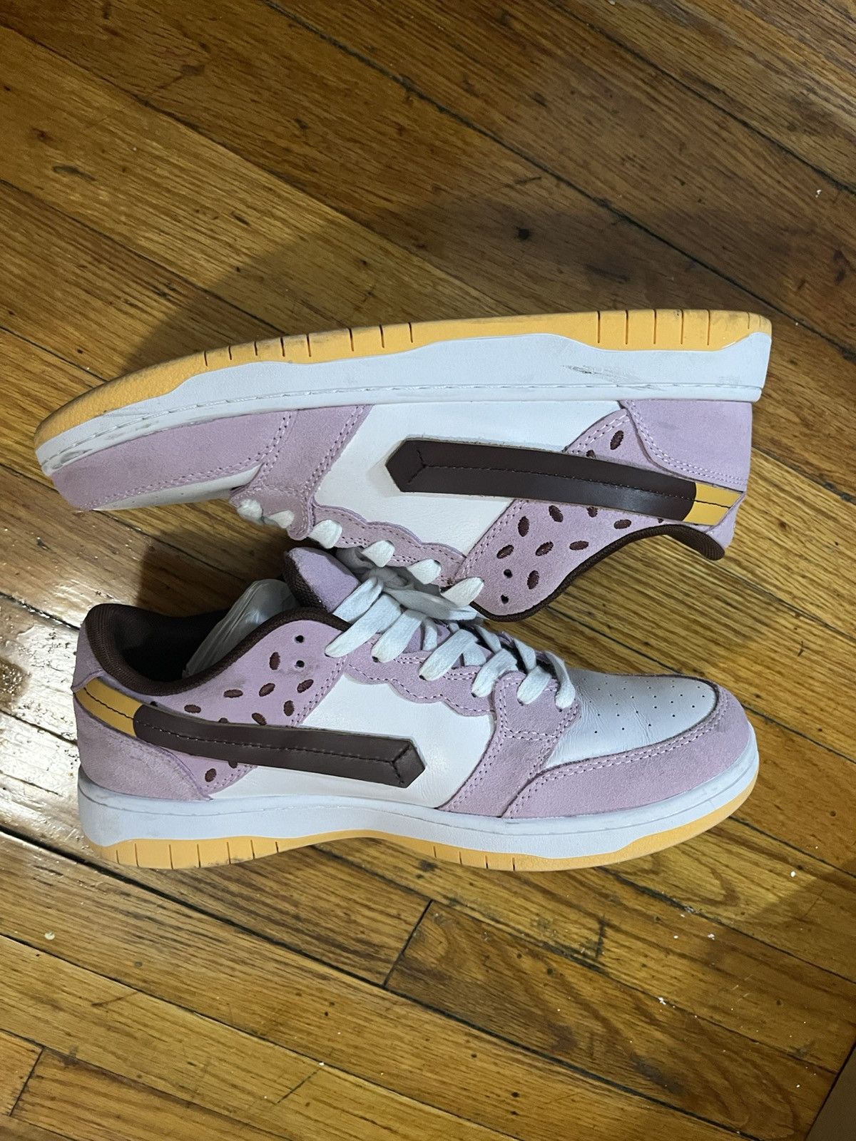 Vandy The Pink Vandy the pink purple burger shoes Size US 9.5 / EU 42-43 - 2 Thumbnail