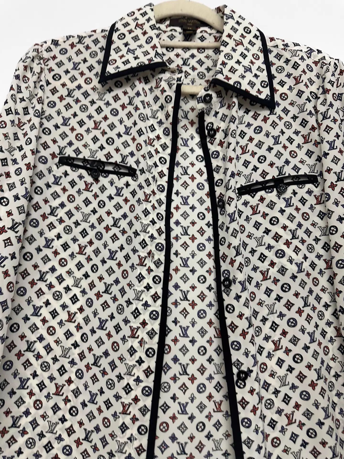 Louis Vuitton LV many shirt size 36 37/90/63/61 Size XS / US 0-2 / IT 36-38 - 6 Thumbnail
