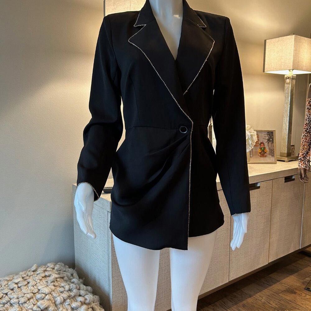 Designer SAYLOR Rooney Skort Romper in Black Size 28" / US 6 / IT 42 - 1 Thumbnail