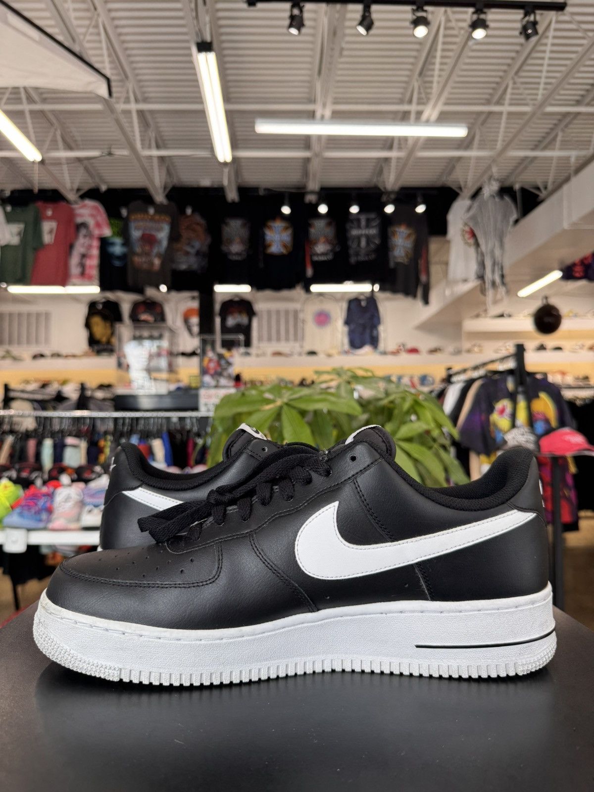 Nike Nike Air Force 1 Low Black Size 12 (2020) Size US 12 / EU 45 - 4 Thumbnail