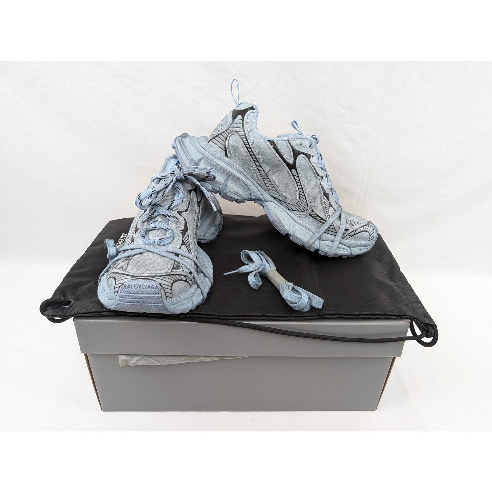 Balenciaga o1rshd1 3xl Destroyed Canvas Sneakers in Light Blue Size US 11 / EU 44 - 13 Thumbnail