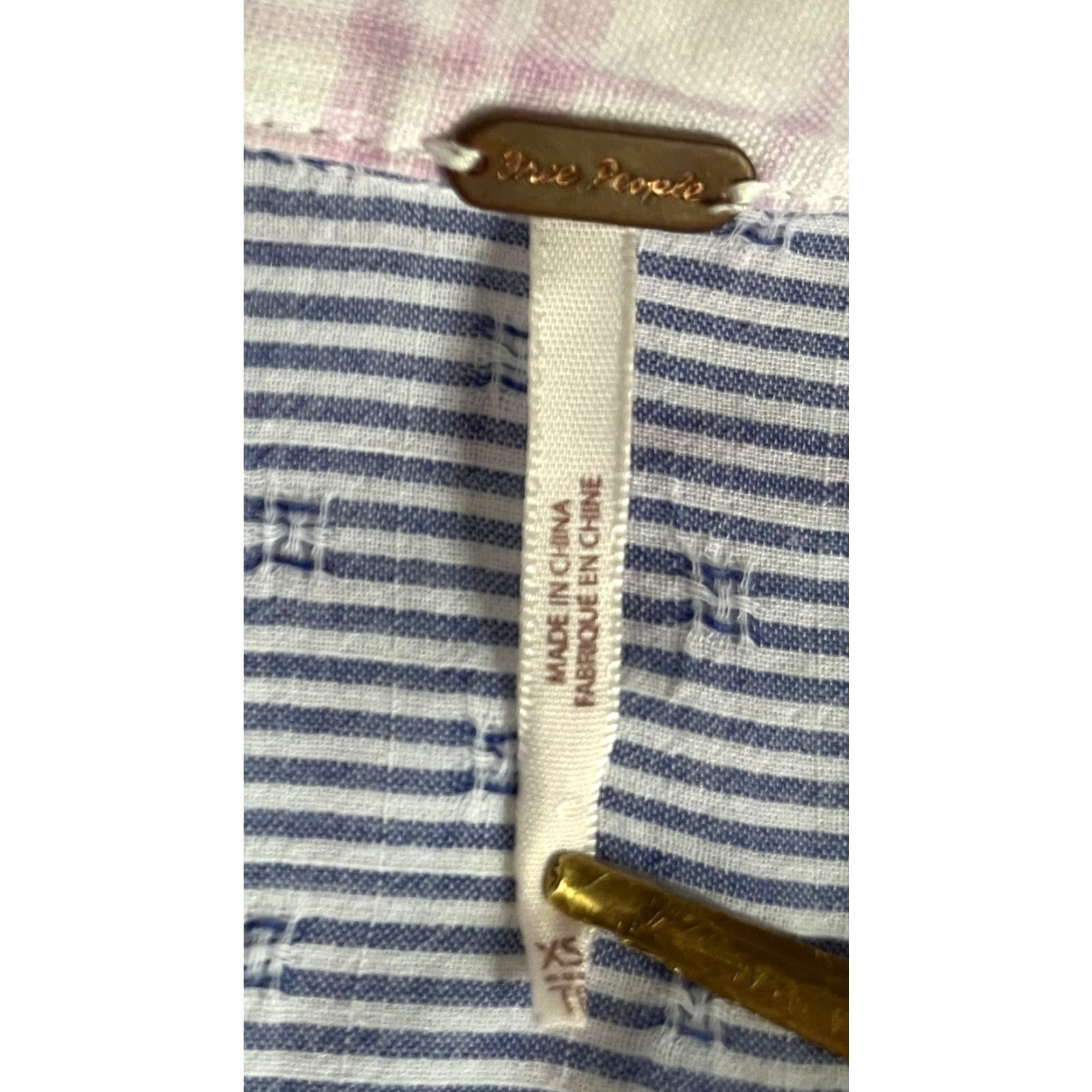 Free People VINTAGE Free People Women's No Limits Oversized Button-Up Linen Shirt Plaid XS White Pink Bohemian 90s Womens Size XS / US 0-2 / IT 36-38 - 6 Thumbnail
