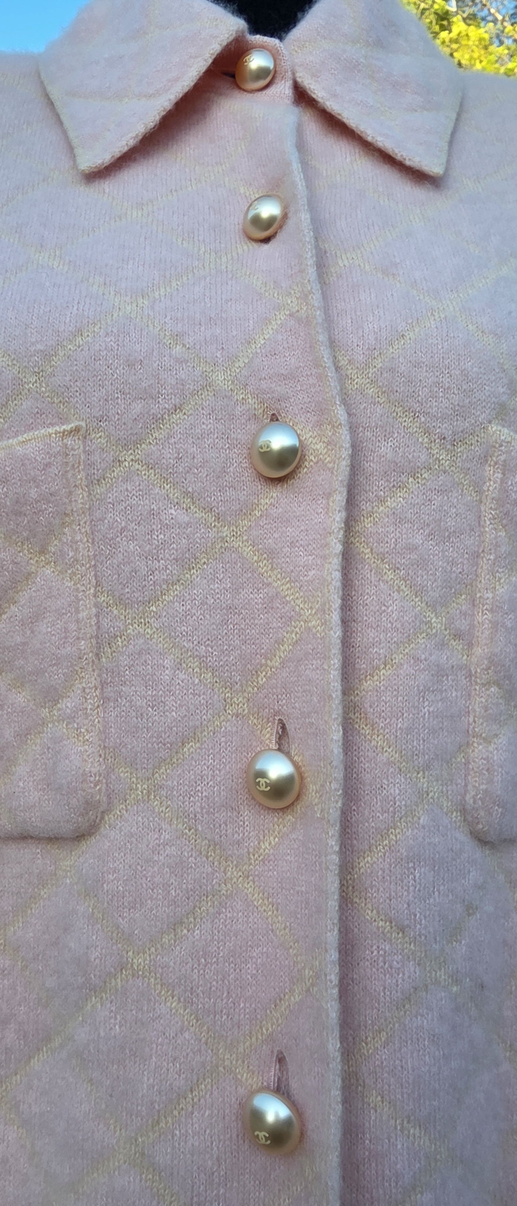 Chanel CHANEL Matelassé Pink Beige Knit Cardigan Jacket FR 38/US 6 Size S / US 4 / IT 40 - 6 Thumbnail