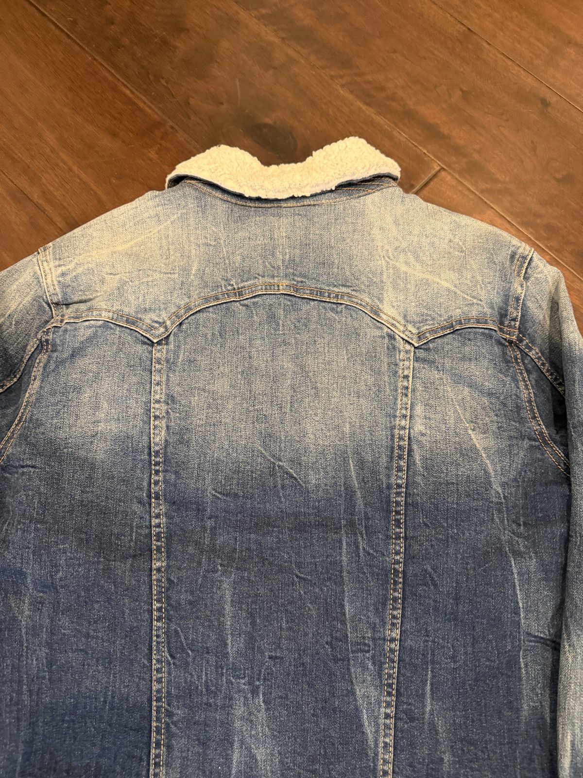 True Religion True religion Sherpa lined trucker jacket Size US L / EU 52-54 / 3 - 6 Thumbnail