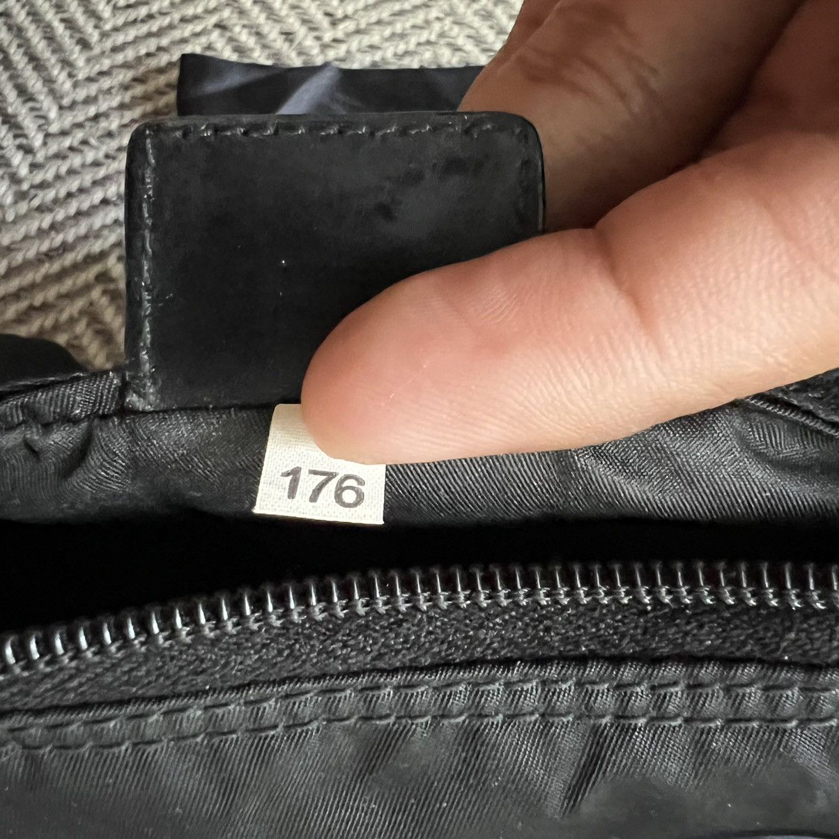 Prada Prada Black Tessuto Nylon Clutch Size ONE SIZE - 12 Thumbnail