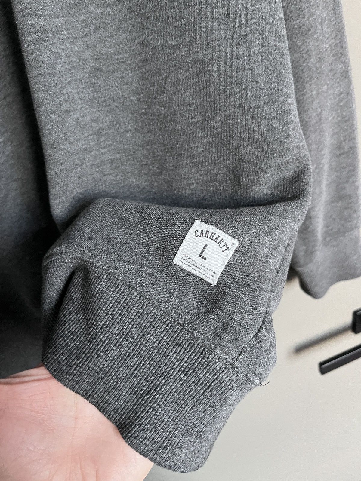 Carhartt Carhartt Gray Simple Minimalistic Butcher Sweatshirt Size US L / EU 52-54 / 3 - 6 Thumbnail