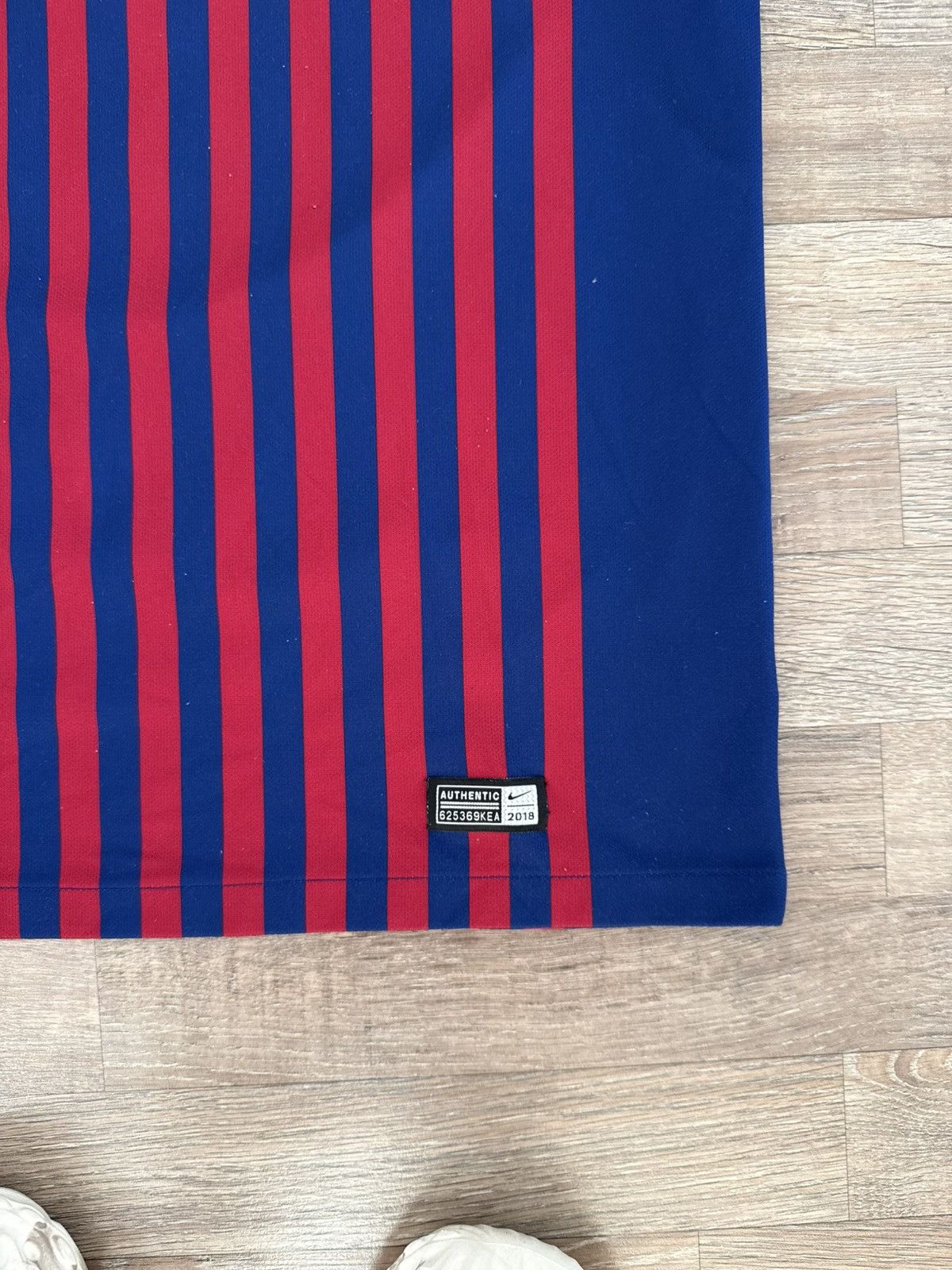 Other Nike 4 Rakitic Barcelona Y2K Rare Blokecore Soccer Jersey Size US XS / EU 42 / 0 - 7 Thumbnail