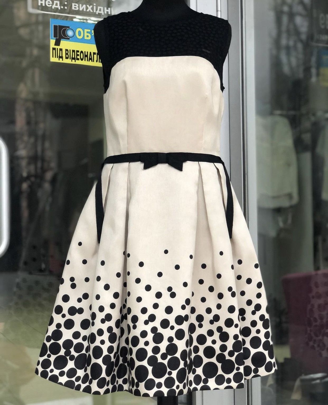 Other Elegant dress Size S / US 4 / IT 40 - 5 Thumbnail