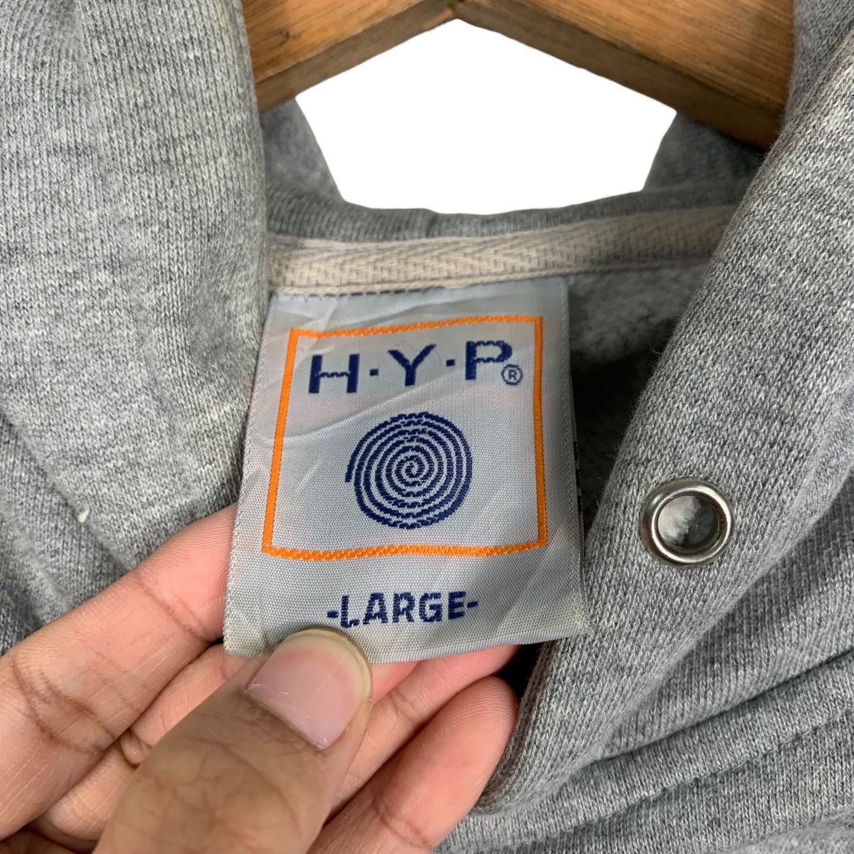 Japanese Brand HYP Hypnotic Big Logo Pullover Hoodies Sweatshirt #1992-C86 Size US L / EU 52-54 / 3 - 14 Thumbnail
