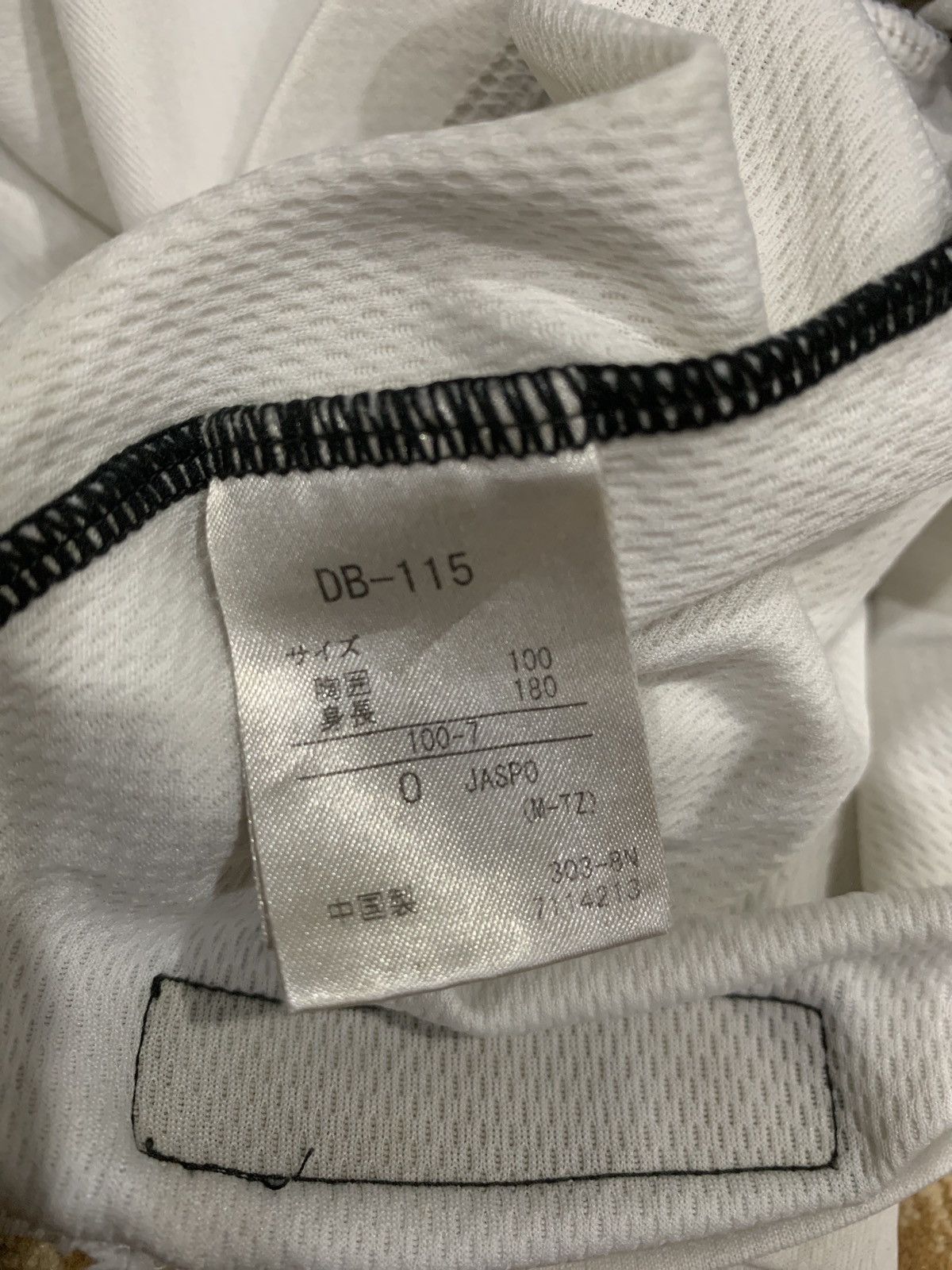 Descente Vintage Dentsu Osaka Jersey Size US L / EU 52-54 / 3 - 8 Thumbnail