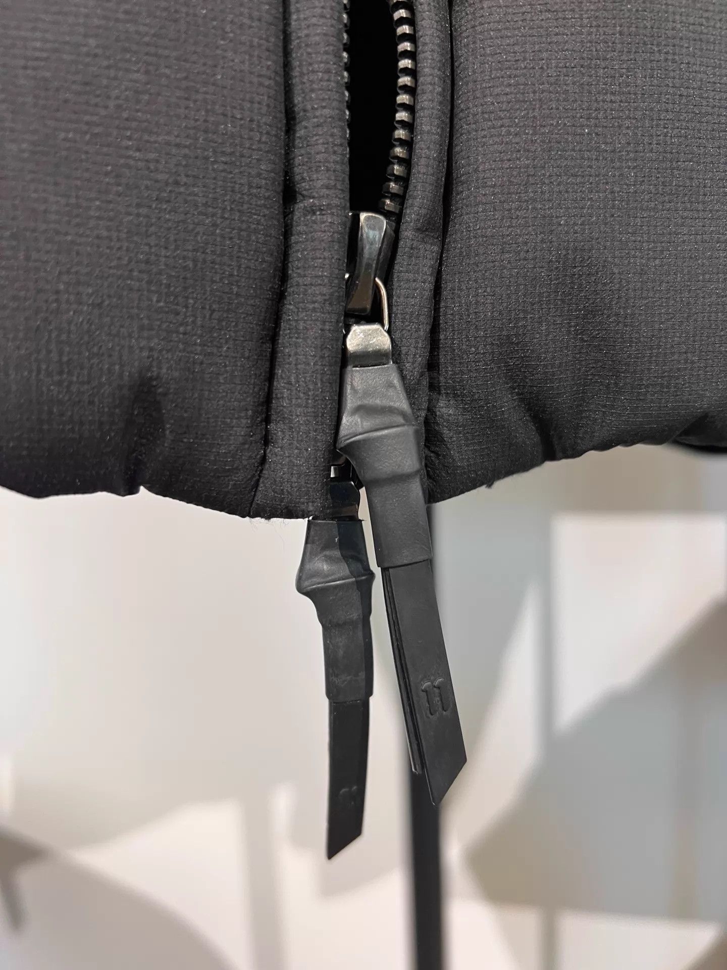 Boris Bidjan Saberi BBS 11by print cotton jacket detachable sleeves S Size US S / EU 44-46 / 1 - 7 Thumbnail