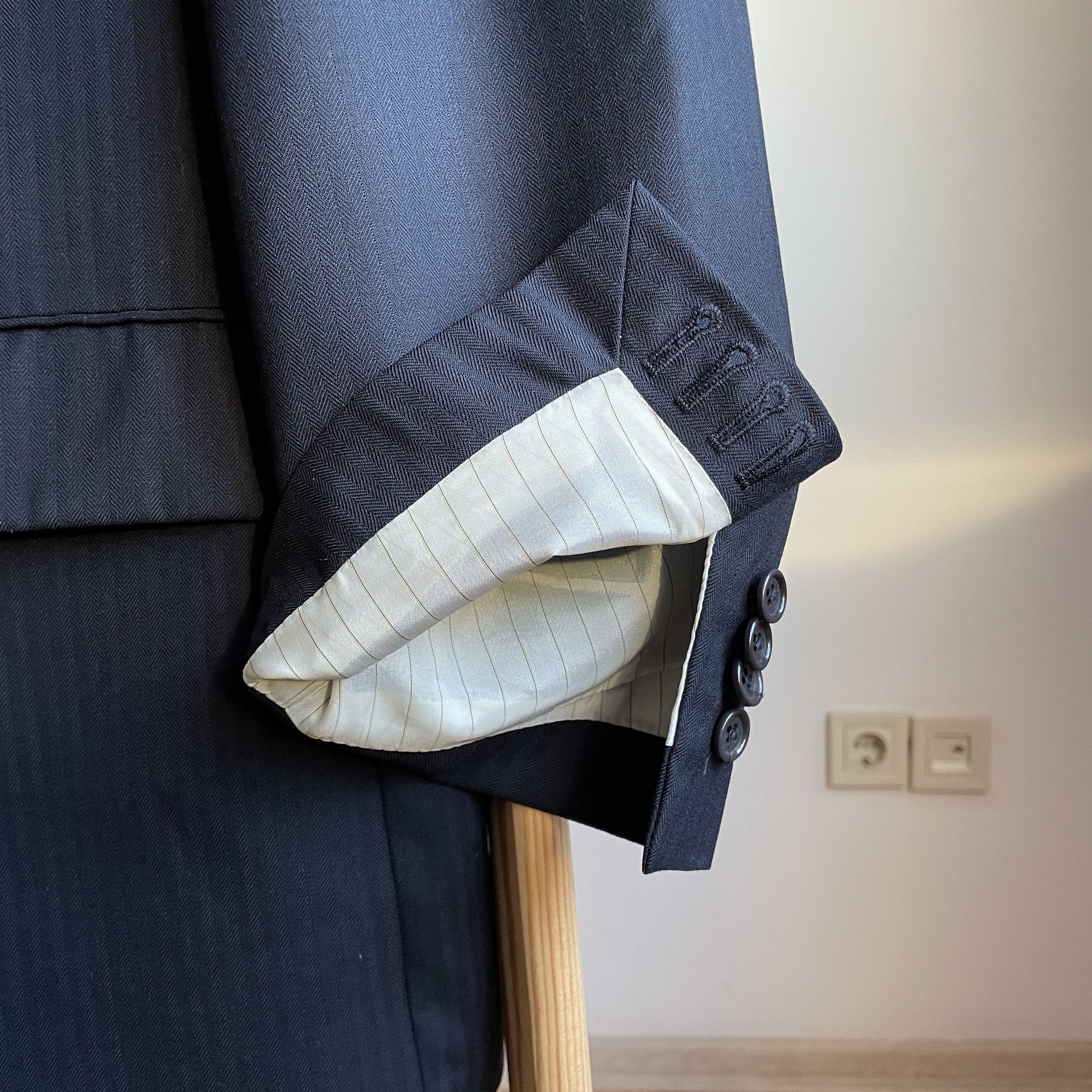 SCABAL Scabal Herringbone Wool 3 Button Wool Navy Suit Size EUR 50 Size 40R - 9 Thumbnail