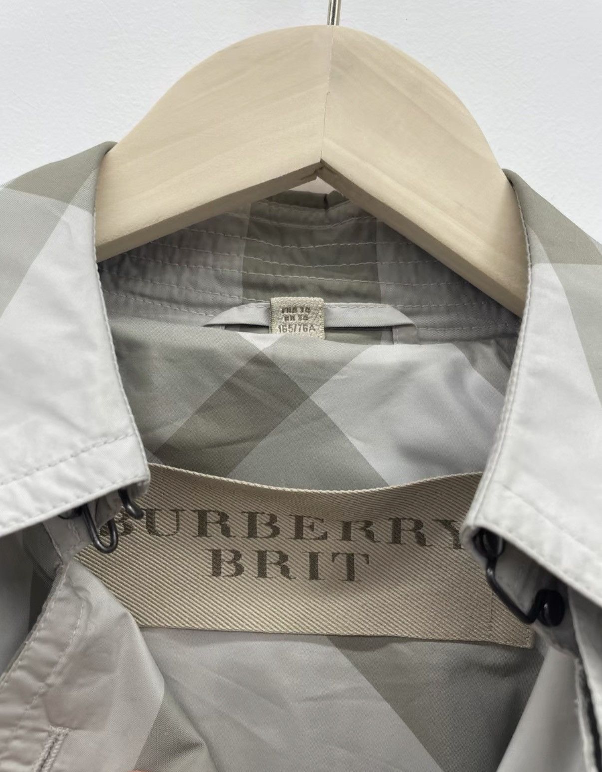 Burberry Burberry Check Trench Coat Women's K12 Size US XL / EU 56 / 4 - 2 Thumbnail