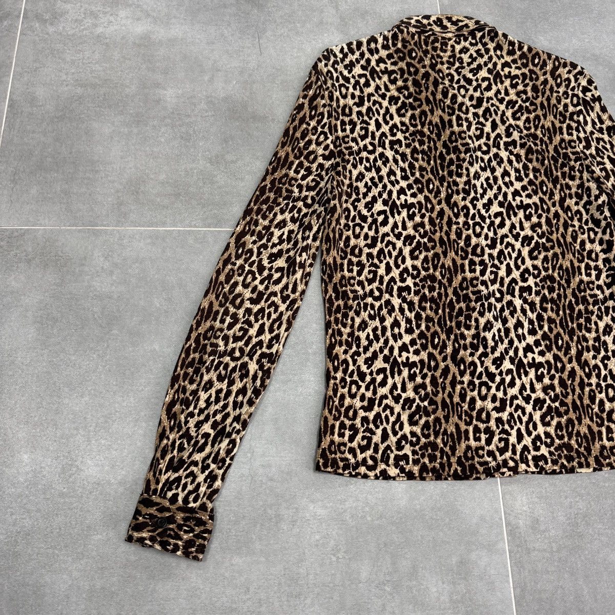 Dolce & Gabbana Vintage Dolce & Gabbana Jeans Wool Button Blouse Leopard Size M / US 6-8 / IT 42-44 - 21 Thumbnail