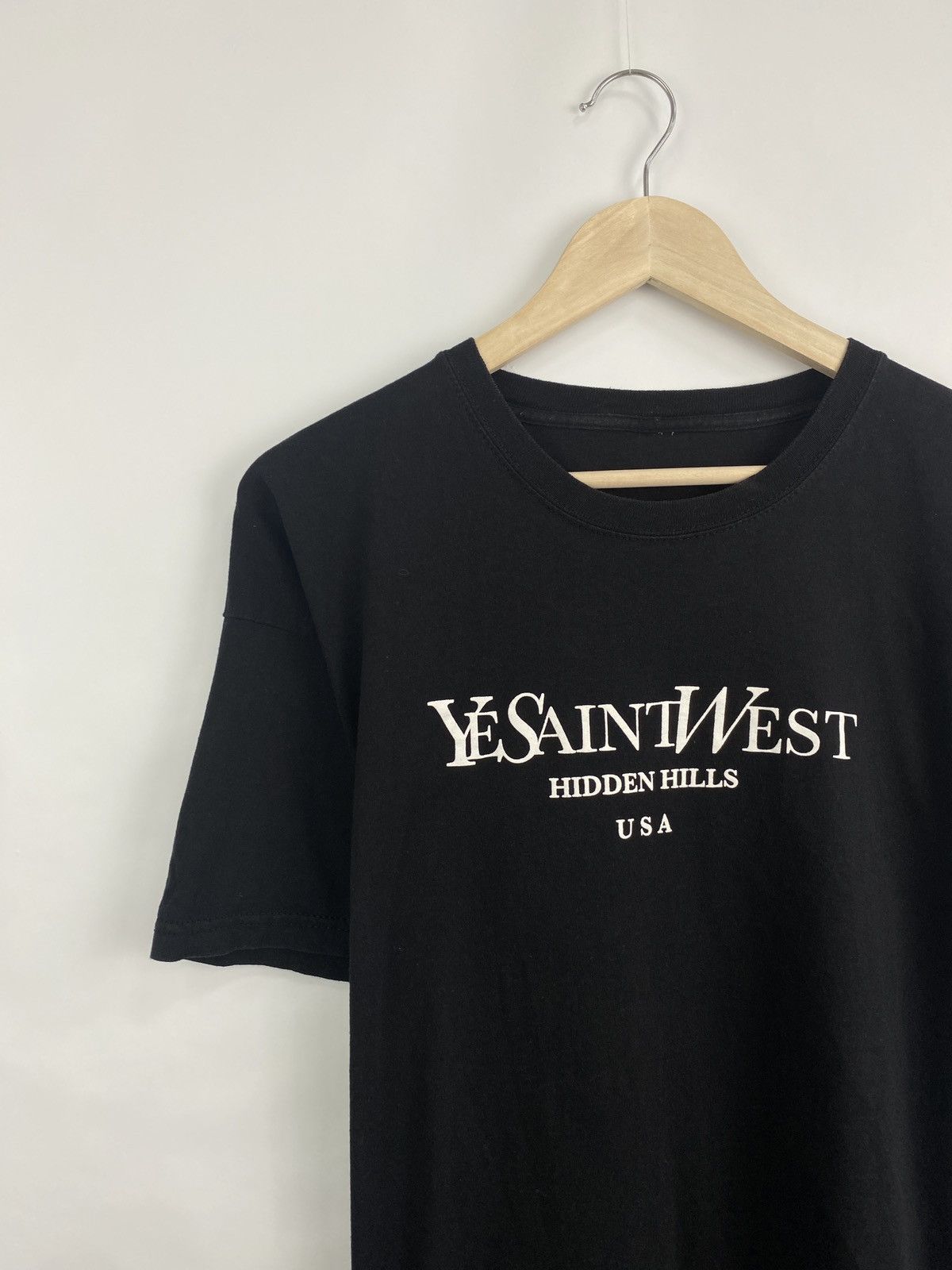 Japanese Brand Ye Saint West Hidden Hills USA Kanye West Print logo Size US XL / EU 56 / 4 - 2 Thumbnail