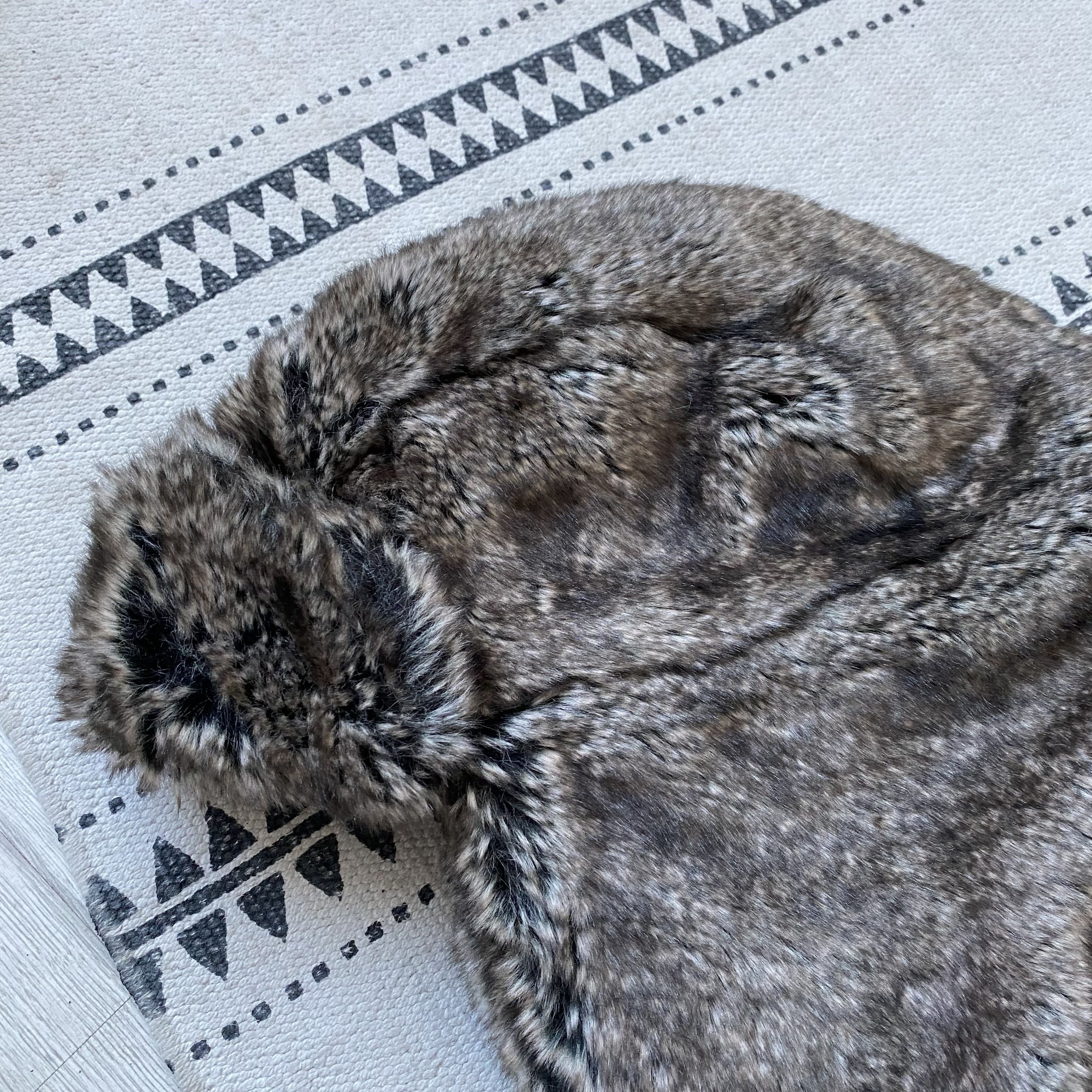 If Six Was Nine M&S Vintage 2000s Faux Fur Trapper Ushanka Winter Hat Y2K Size ONE SIZE - 6 Thumbnail