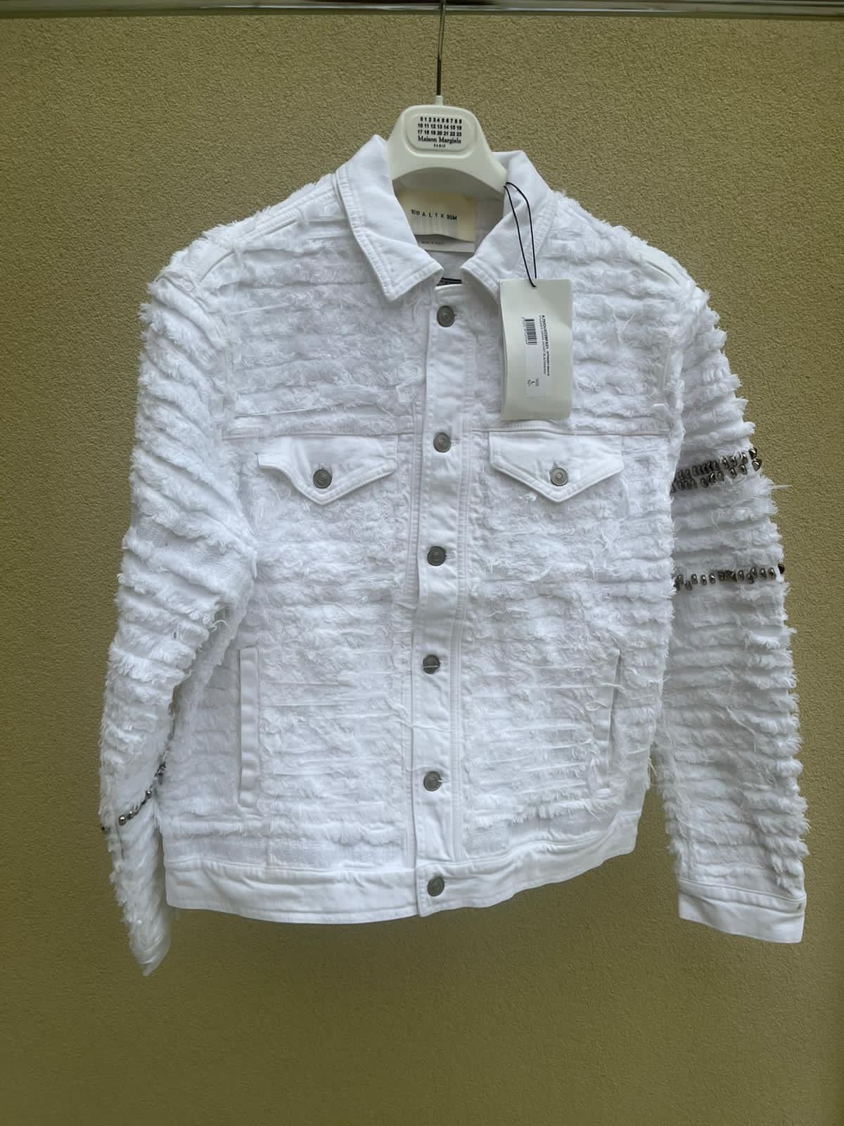 Alyx × Blackmeans Studded & Distressed Denim Jacket in White Size US L / EU 52-54 / 3 - 17 Thumbnail