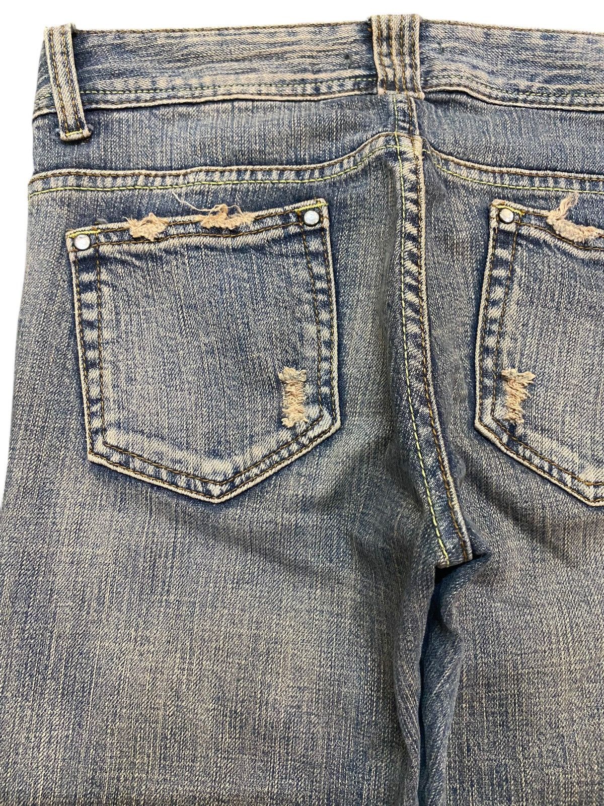 Japanese Brand Vintage Japanese Brand Zazie Mud Wash Distressed Flare Jeans Size 29" - 13 Thumbnail