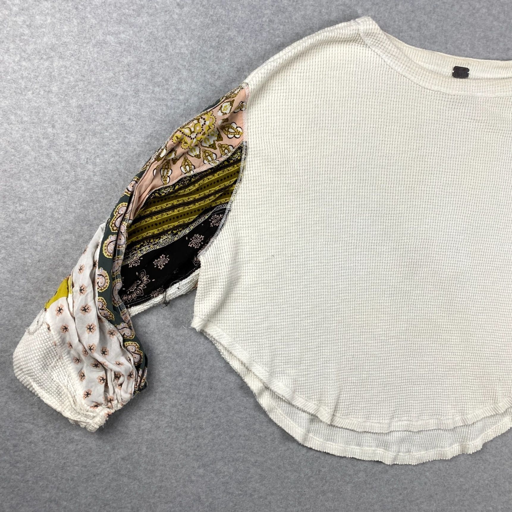 Vintage VINTAGE We The Free Oversized Top Womens XS? No Size S / US 4 / IT 40 - 3 Thumbnail