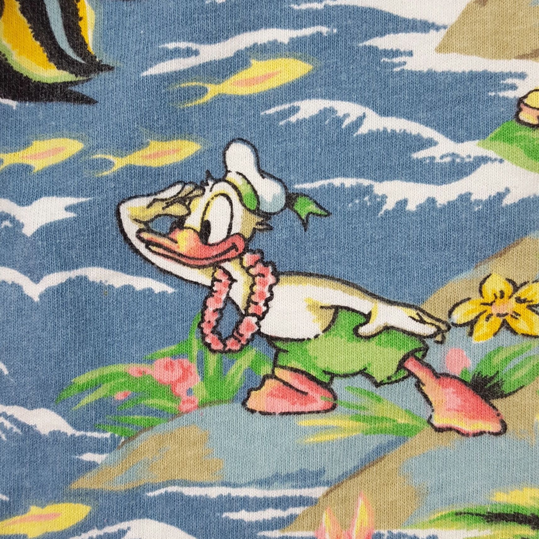 Vintage VINTAGE Hawaiian Mickey Mouse Small Disney Cartoon Short Sleeve T Shirt Top Beach Summer Aloha Tropical Womens XS? Size S / US 4 / IT 40 - 5 Thumbnail