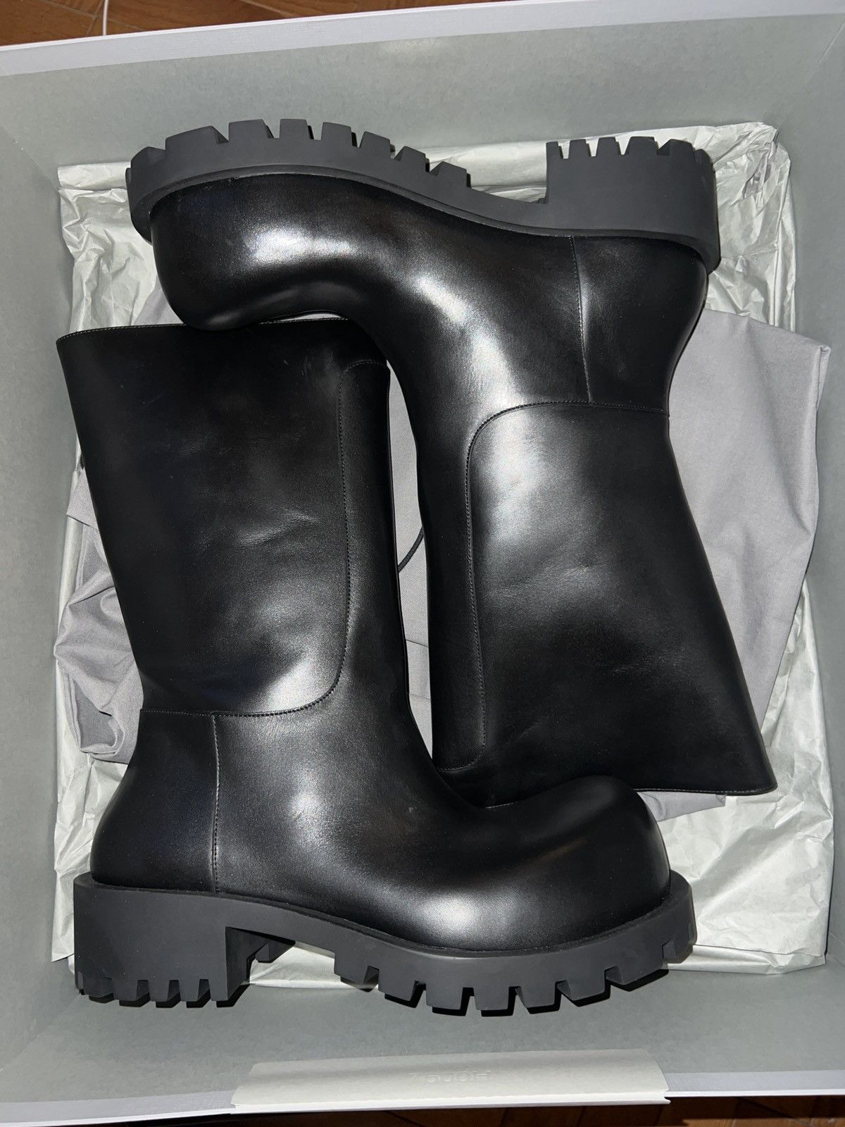 Balenciaga Open on: Balenciaga Hummer Boots Calf Skin Size US 10.5 / EU 43-44 - 11 Thumbnail