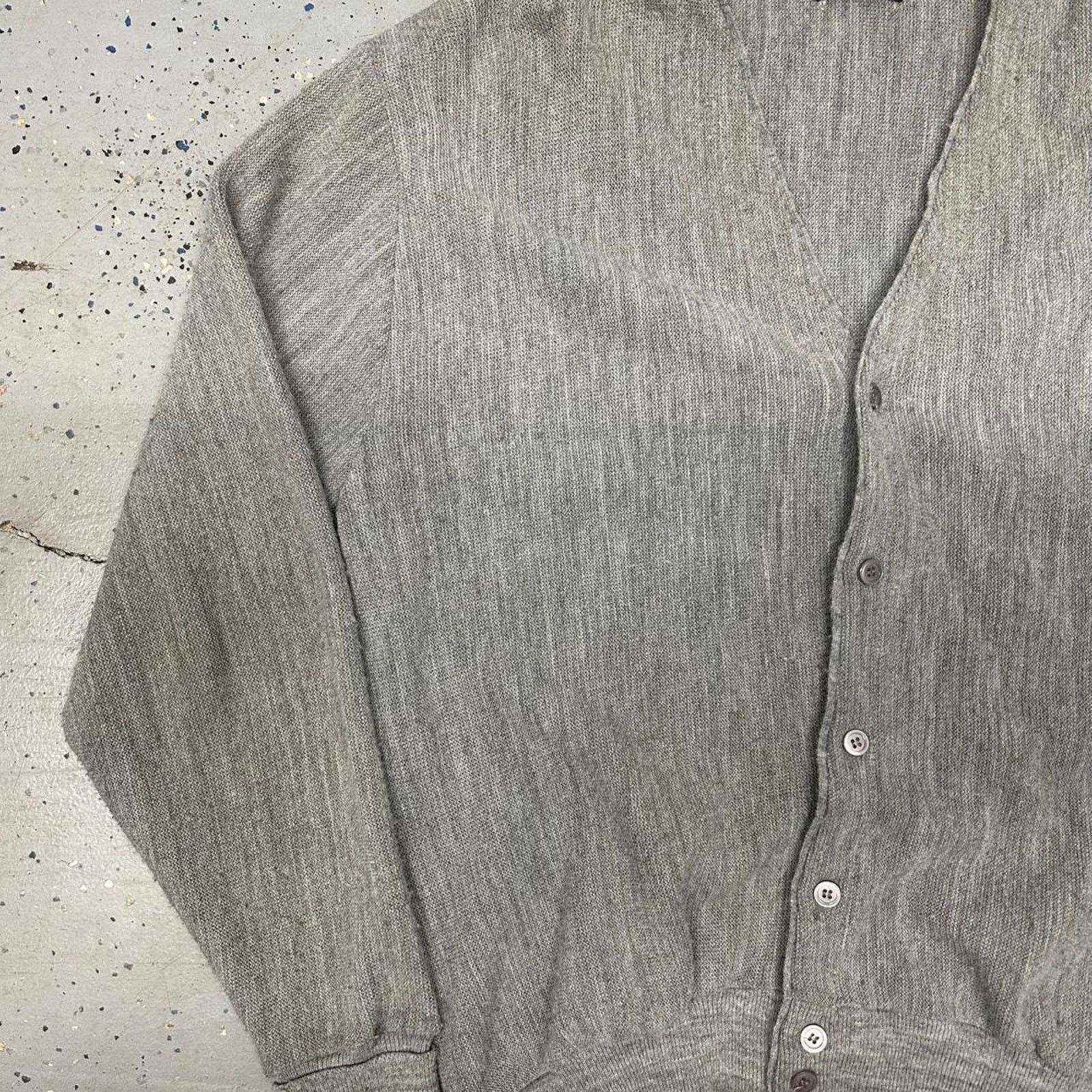 Other Grey vintage cardigan with a worn look Size US L / EU 52-54 / 3 - 2 Thumbnail