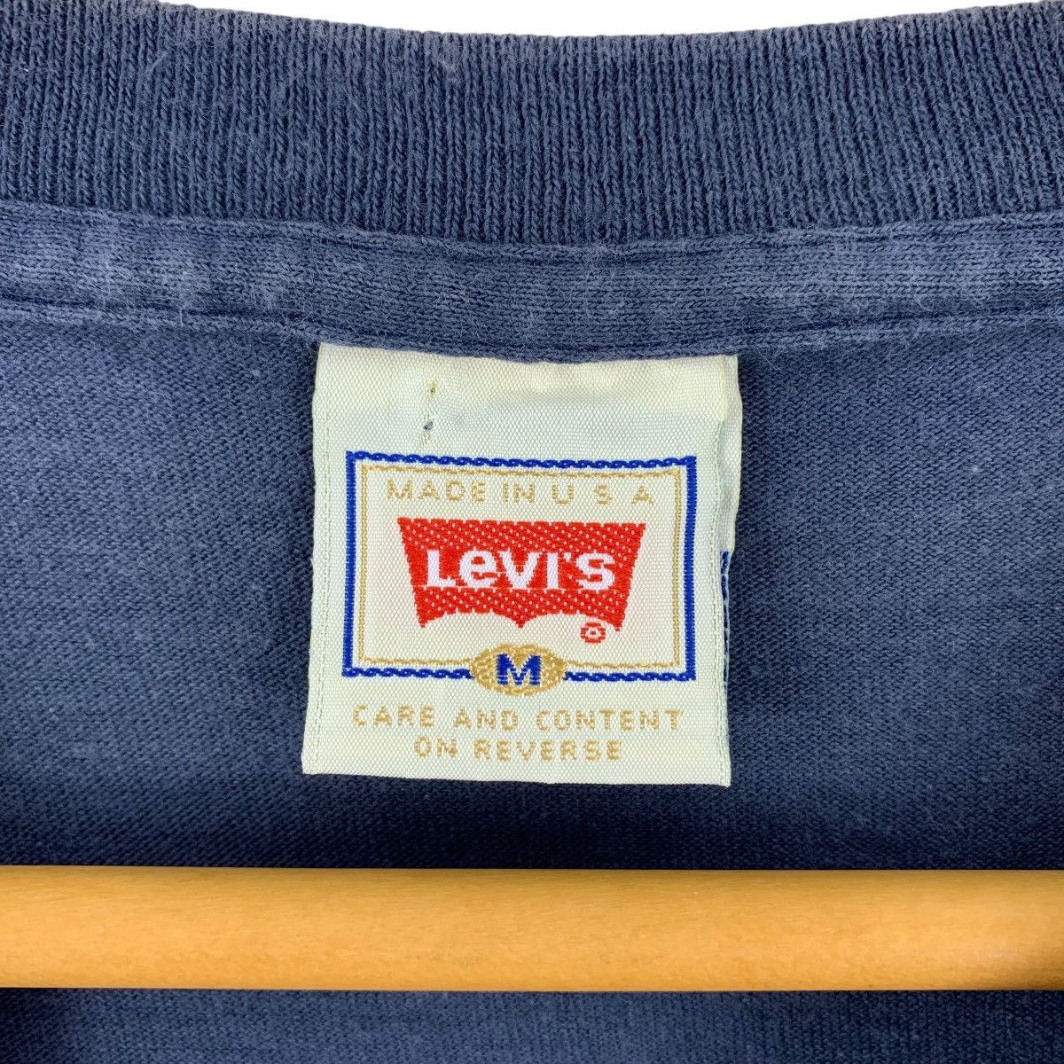 Levi's × Vintage Vintage 90s LEVIS bomb printed design tee Size US M / EU 48-50 / 2 - 3 Thumbnail
