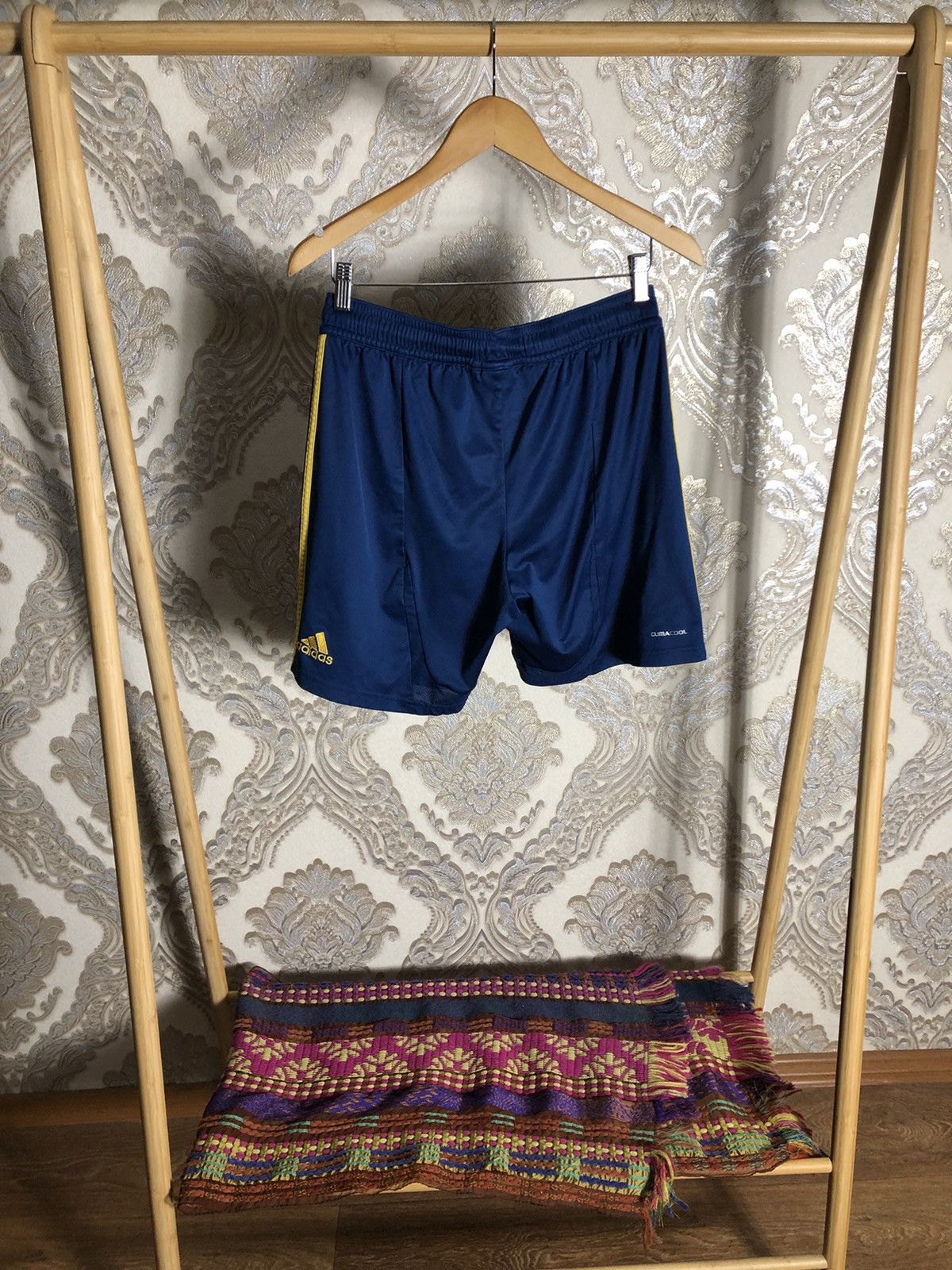Adidas VINTAGE ADIDAS SPAIN SOCCER JERSEY MADRID BARCELONA Y2K 90s Size US L / EU 52-54 / 3 - 5 Thumbnail