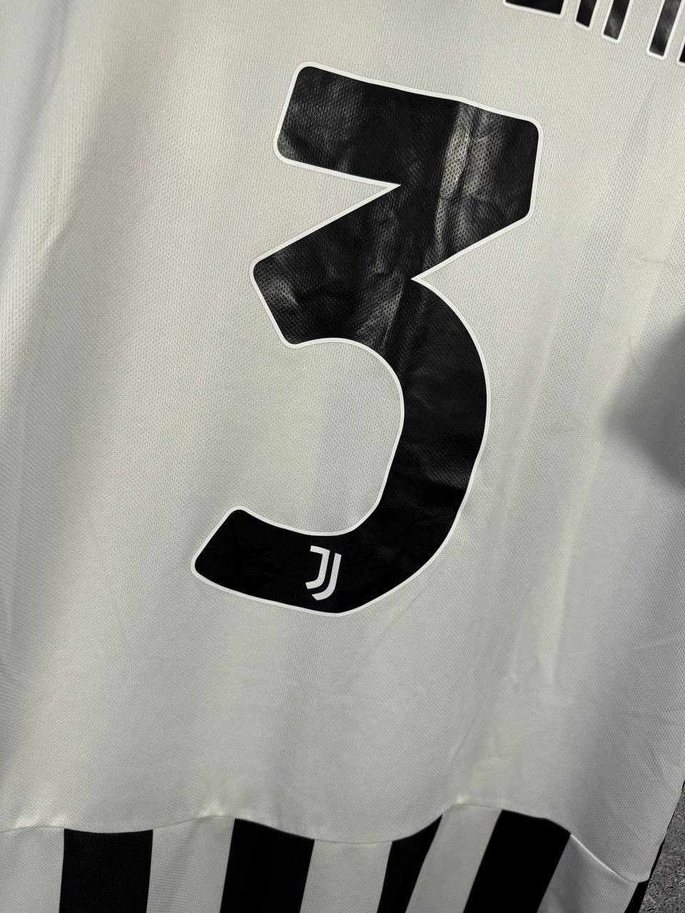 Adidas × Vintage CHIELLINI Juventus 2021/22 Adidas LC Soccer Jersey Large Size US L / EU 52-54 / 3 - 15 Thumbnail