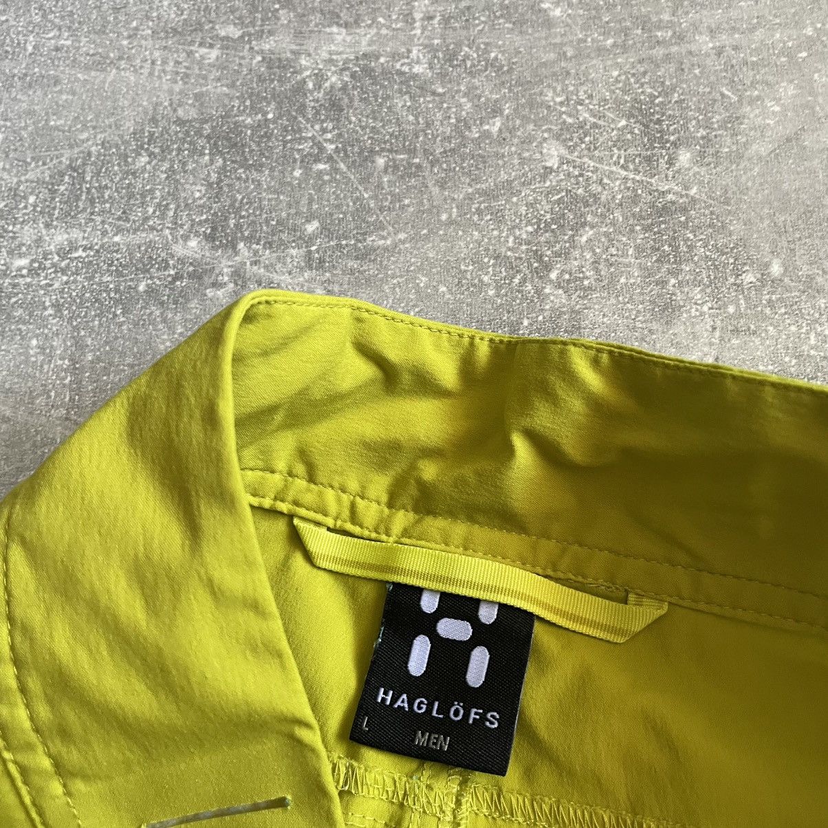 Haglofs Haglofs Climatic Mid Series Cargo Shorts y2k Gorpcore arc Size US 36 / EU 52 - 3 Thumbnail