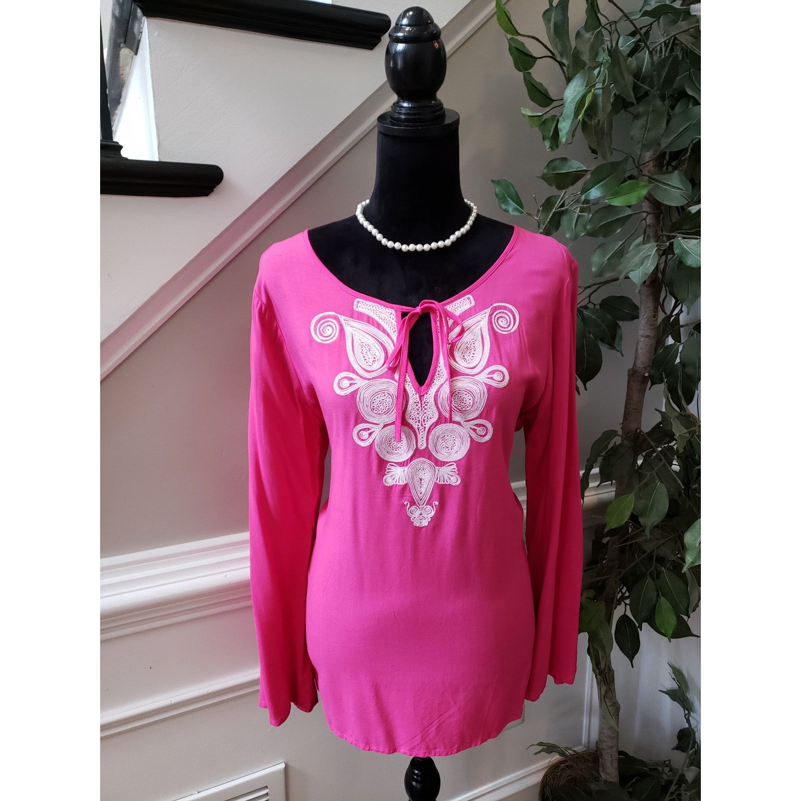 The Unbranded Brand Melissa Paige Tunic Top M Pink Embroidered Boho Peasant Size M / US 6-8 / IT 42-44 - 2 Thumbnail