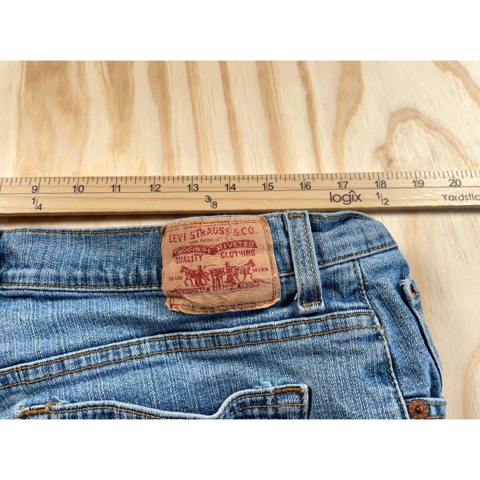 Levi's VINTAGE Levi's 550 Jeans Bootcut Women 16L (35 x 31.5) Blue Denim Regular Rise Mid Relaxed 5-Pocket Size 38" / US 16 / IT 52 - 6 Thumbnail