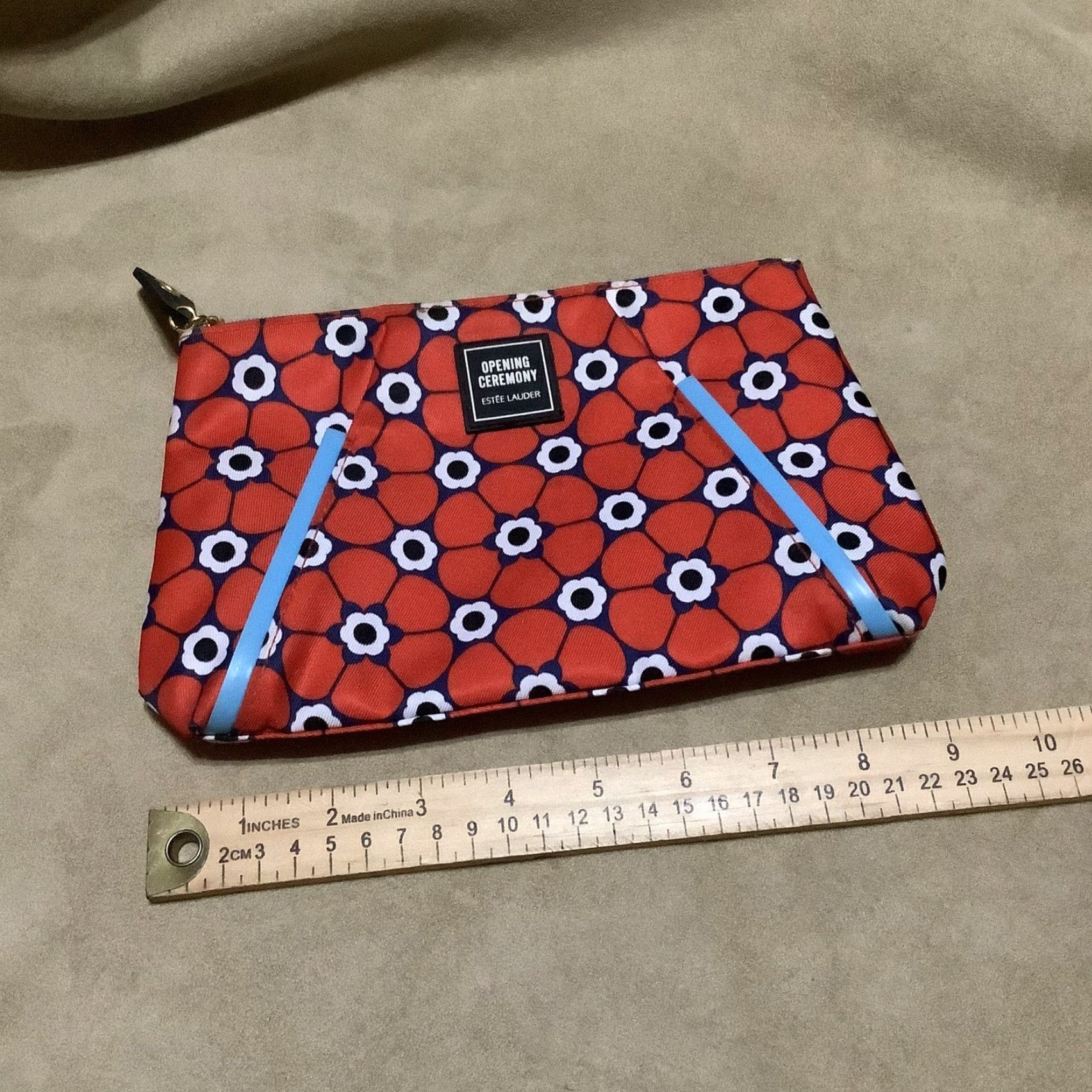 Opening Ceremony Estee Lauder Opening Ceremony Pouch Make-up Bag Zipper Never Used 9x6x2 Red Polyester Women's Fashionable Pouch Size ONE SIZE - 3 Thumbnail