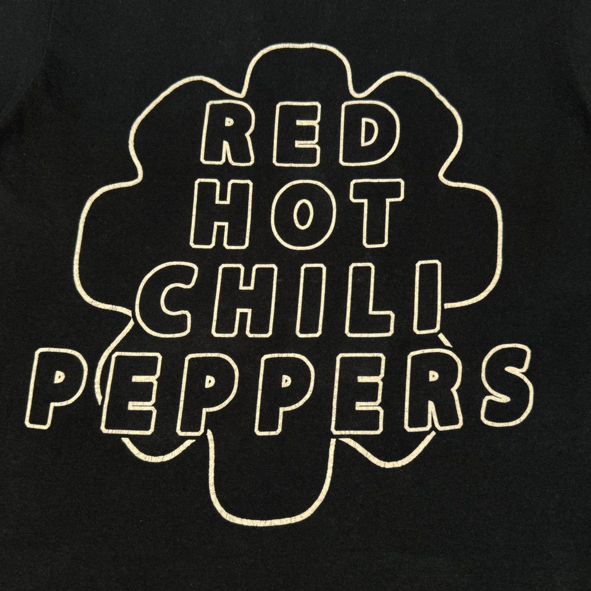 Band Tees Vintage Red Hot Chili Peppers ‘By The Way’ Euro T Shirt Size US M / EU 48-50 / 2 - 5 Thumbnail