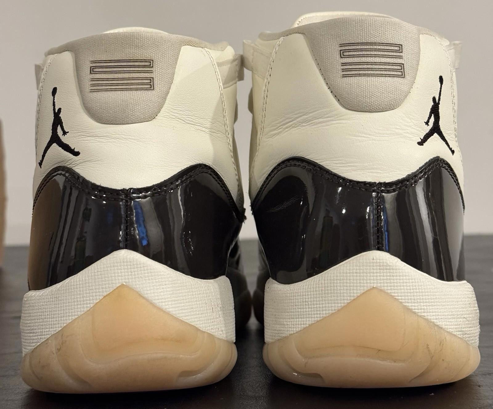 Jordan Brand Size 9 - Jordan 11 Retro Mid Neapolitan W Size US 9 / IT 39 - 5 Thumbnail