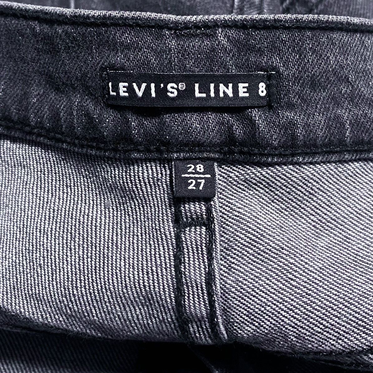 Levi's Made & Crafted Levi’s Line 8 Graphite Black Washed Cropped Jeans Denim Mom Size 28" / US 6 / IT 42 - 16 Thumbnail