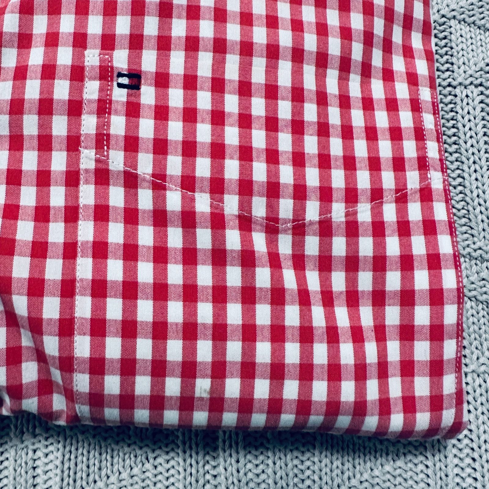 Tommy Hilfiger Tommy Hilfiger red gingham plaid classic fit button down Size US M / EU 48-50 / 2 - 4 Thumbnail