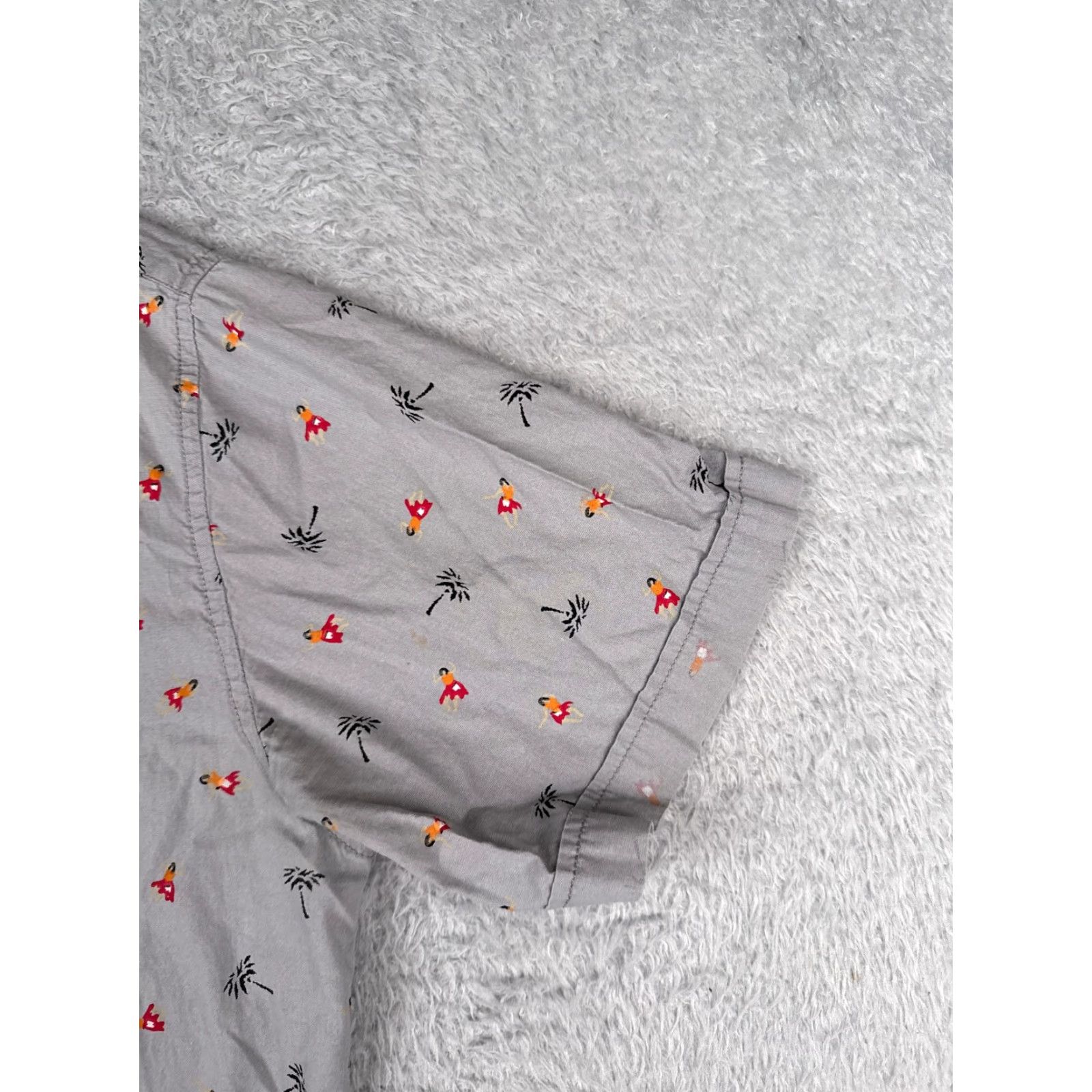 Vintage Coastal Shirt Men Large Gray Hawaiian Palm Tree 100% Cotton Short Sleeve Button-Up Regular Fit Mens Size US L / EU 52-54 / 3 - 2 Thumbnail