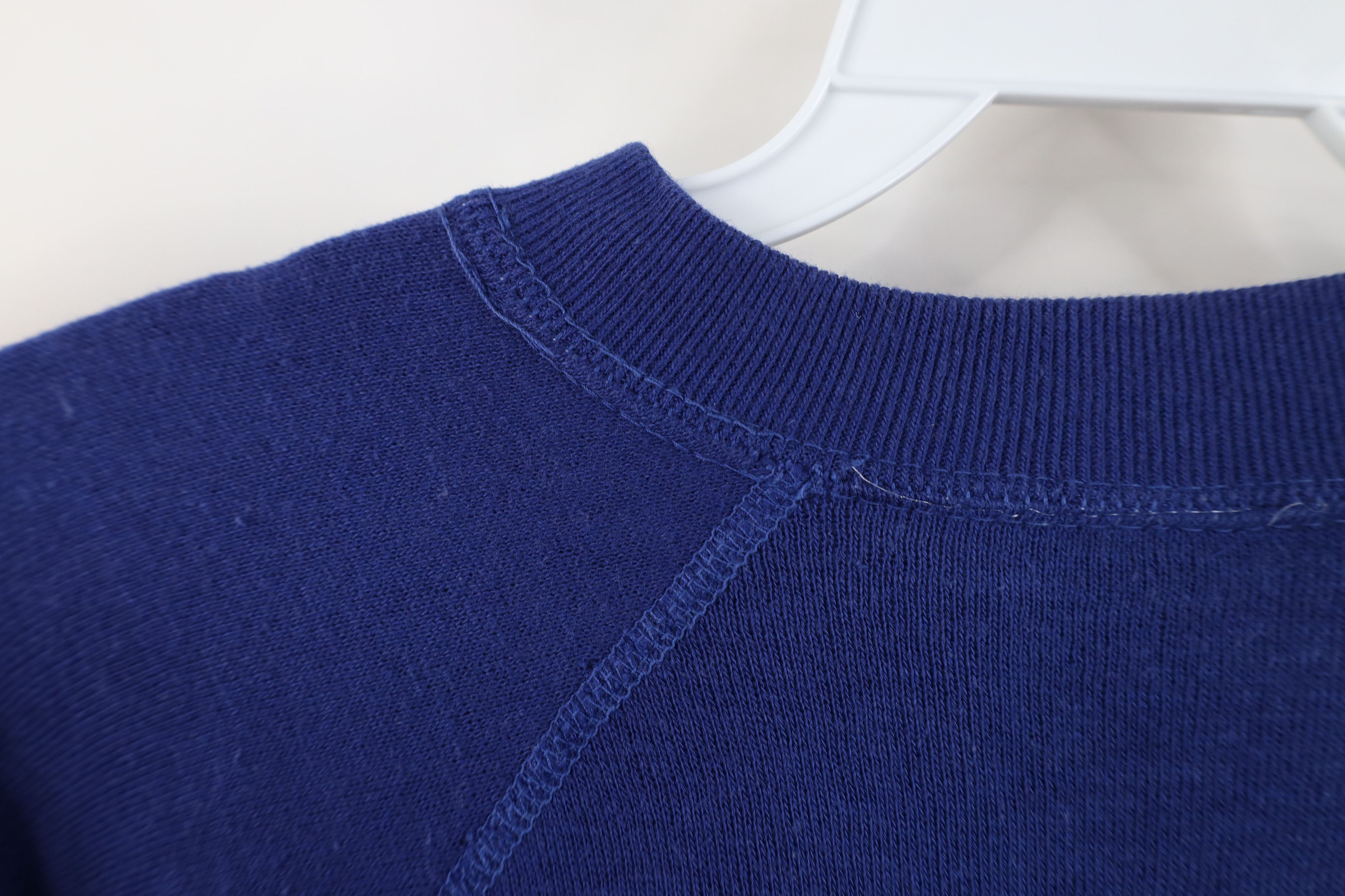 Vintage Vintage 70s 80s Streetwear Crewneck Sweatshirt Blue USA Size US S / EU 44-46 / 1 - 9 Thumbnail