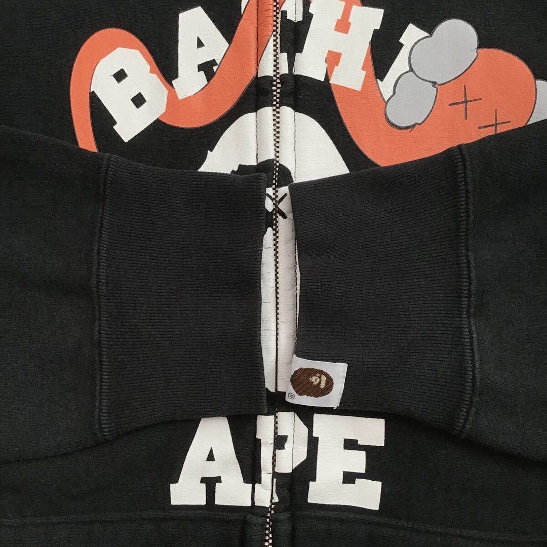 Bape × Kaws × Nigo BAPE × KAWS Bendy college logo full zip hoodie APE NIGO Size US S / EU 44-46 / 1 - 7 Thumbnail