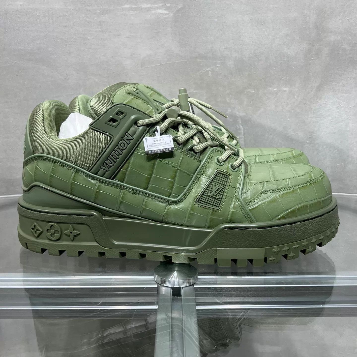 Louis Vuitton LV Trainer Maxi Green Croc Embossed UK8/42 New Size US 9 / EU 42 - 4 Thumbnail